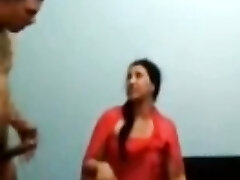 अरब किशोर कुंवारी पहली बार गुदा बेंटी एमचैट टी 9 आरए