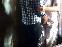 شهریه معلم دختر مدرسه ای