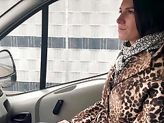 رابطه جنسی گاه به گاه با یک راننده کامیون در جنگل