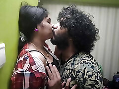 Sharun eliminating vaishnay's shirt and hot boobs press and kiss on boobs with hot romance, Shirt removal and hot cupcakes romance,
