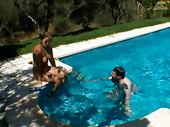 2 Jizz Shot Times in the Motel Pool