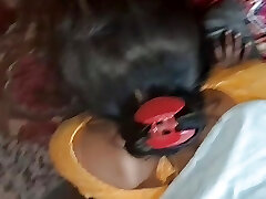 chuda apni parosen ko