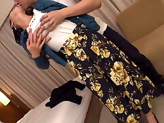 Picking Up a First-Class Lady, Rich, Sumptuous, Mature Woman vol.28 - Part.2