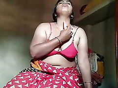 House wife hot sequence Indian hot girl