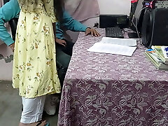 Boss pokes office girl Sonia – xhamster desifilmy45 slim girl
