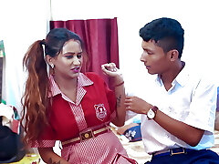 schlanke sexy freundin genoss das sexvergnügen mit ihrem freund