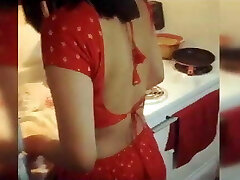 印度戴绿帽子的妻子