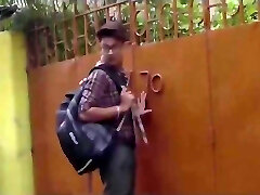 داغ گفتگوی ایرانیان, صحنه وب سری