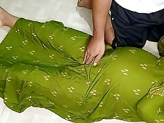 tante ko küche m uske ladke n chodne ka mann hai bolke choot mari