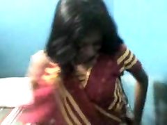 jaw-dropping northindian kissing and fucking his friend..