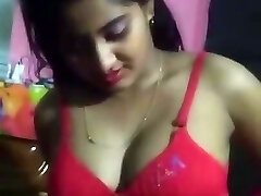 Rajasthani bahu desi stepdaughter showing her big boobs and press step-dad indian latina body beautiful night with simmpi