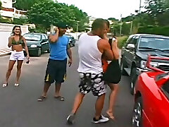 Fresco lindo bronceado chicas y feas madura perra chupar un montón de pollas