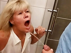 German mature Housewife fucks  guy and caught from husband