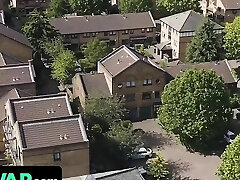 momswap - madrastras tetonas calientes casca akashova y jane dove enseñan a sus chicos nerd cómo satisfacer a las chicas