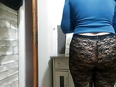 suriyeli turbanli temizlik yapiyor sonra soyunuyor turk ifsa