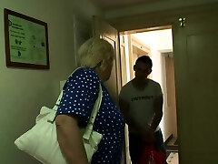 Dude seduces old buxomy blonde for cock-riding