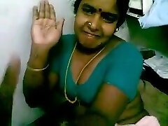 Horny man has joy with his juicy indian superslut on bed