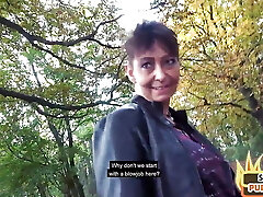 vero tirato nonna dà all'aperto testa