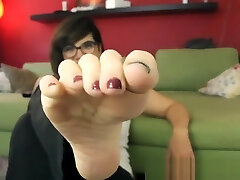 Red beefstick cute toes