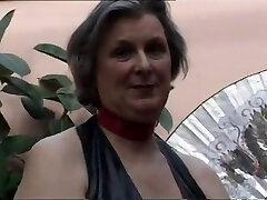 Ultra-kinky granny plays with huge sex toys