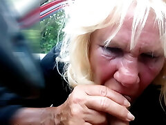 Granny suck knob e11