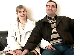 Ugly mature humping and fisting
