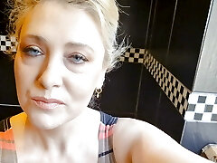 Naughty Mature pees for you closeup pussy view