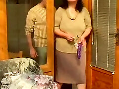 Young cock boning chubby mature in her hairy wet cunt