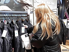Big Culo British Schoolgirl Gets Anal Fucked In Fitting Room And Hotel Corridor By 2 Strangers !!!