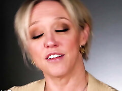 ADULT TIME, How Women Ejaculation With Dee Williams