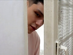 COLOMBIAN STEPBROTHER WATCHES HIS STEPSISTER Rub HER TIGHT Pussy PORN IN SPANISH