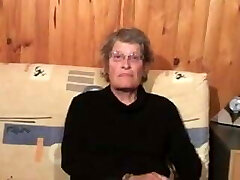 Nice senior granny sucking cock and getting a hard fucking