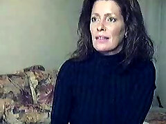 Mature gal live on cam