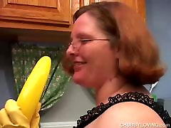 Hot and faggot punished by straight chubby housewife has a nice wank