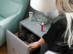 Big tits blonde babe wants to lose memaksa memek virginity