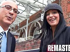 मेरी बिल्ली& 039; पागल हो गया है! चेरी खिलना पर जिमस्कास्टिंग्स