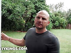 REALITY KINGS - Lonely Blonde Luna Luxe Gets All The Dicks She Wants When She Calls JMac To Visit Her