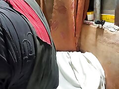 This is very hard slut masturbators showing how to use it cum