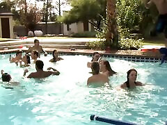 Adrianna لونا و میا طلا استخر حزب به یک, گروه جنسیت, جشنواره فاک