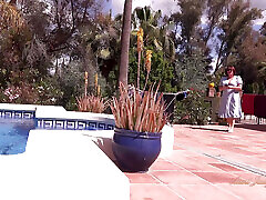 JudysXXX - Busty Tourist MILF JoJo Robinson is Lost On Vacation and Needs Your Help POV
