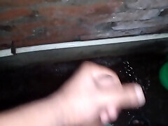 I fuck my girlfriend mom in bathroom