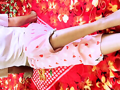 Indian Stepsister Tight Pussy Fuck Hindi Sex, Desi beautiful Sister 18 Ass fucking Doggy style Xxxx