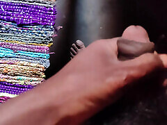 Handjob time hugay h mam ko Dal Dunga please