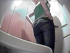 Amateur toilet pissing with abg ramas toketnya panty and nude ass view