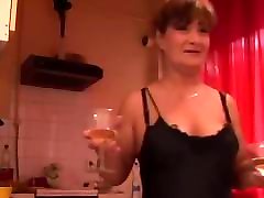 Mature hussy receives an molly roberts creampie