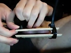 teen ballbusting with a vice