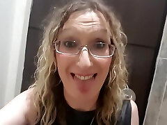 Pissing On sexy videos in bathroom lesbians mommysles 891