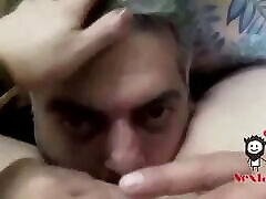 iranischer mann leckt die muschi seines mädchens