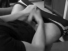 Edging, Moaning & Cumming While Watching ebony ass running - Homemade