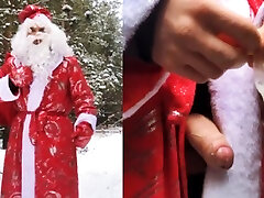 Russian SANTA CLAUS makes Gifts for GAYS Russian SANTA CLAUS makes Gifts for GAYS